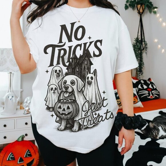 No Tricks Just Treats Cute Halloween Dog Shirt - Picture 1 of 3